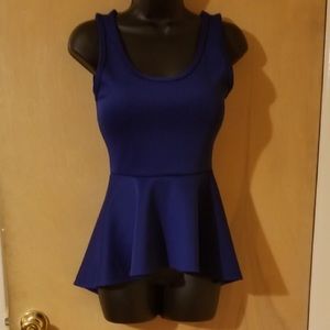 Blue blouse no sleeves with ruffles